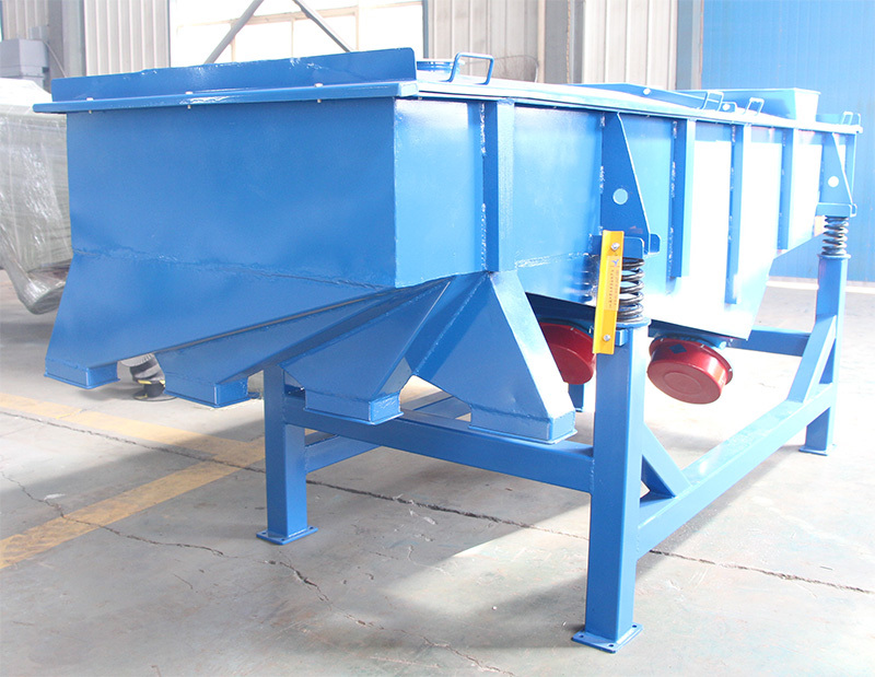 Vibrating screen for coal powder screening