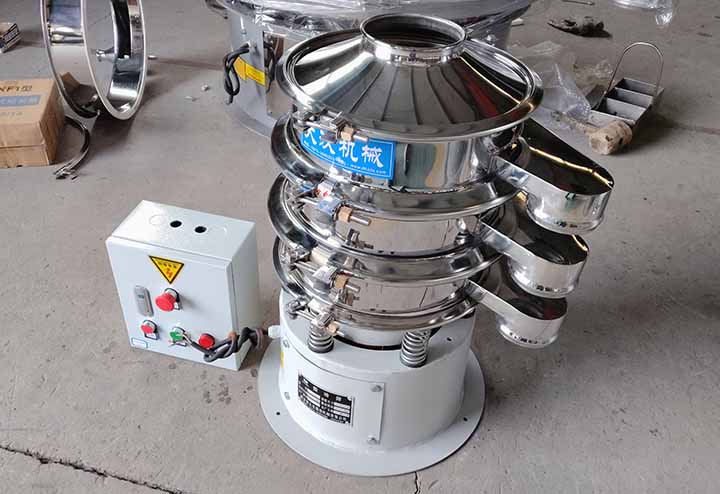Industrial stainless steel pet food vibrating screen production and factory workshop view