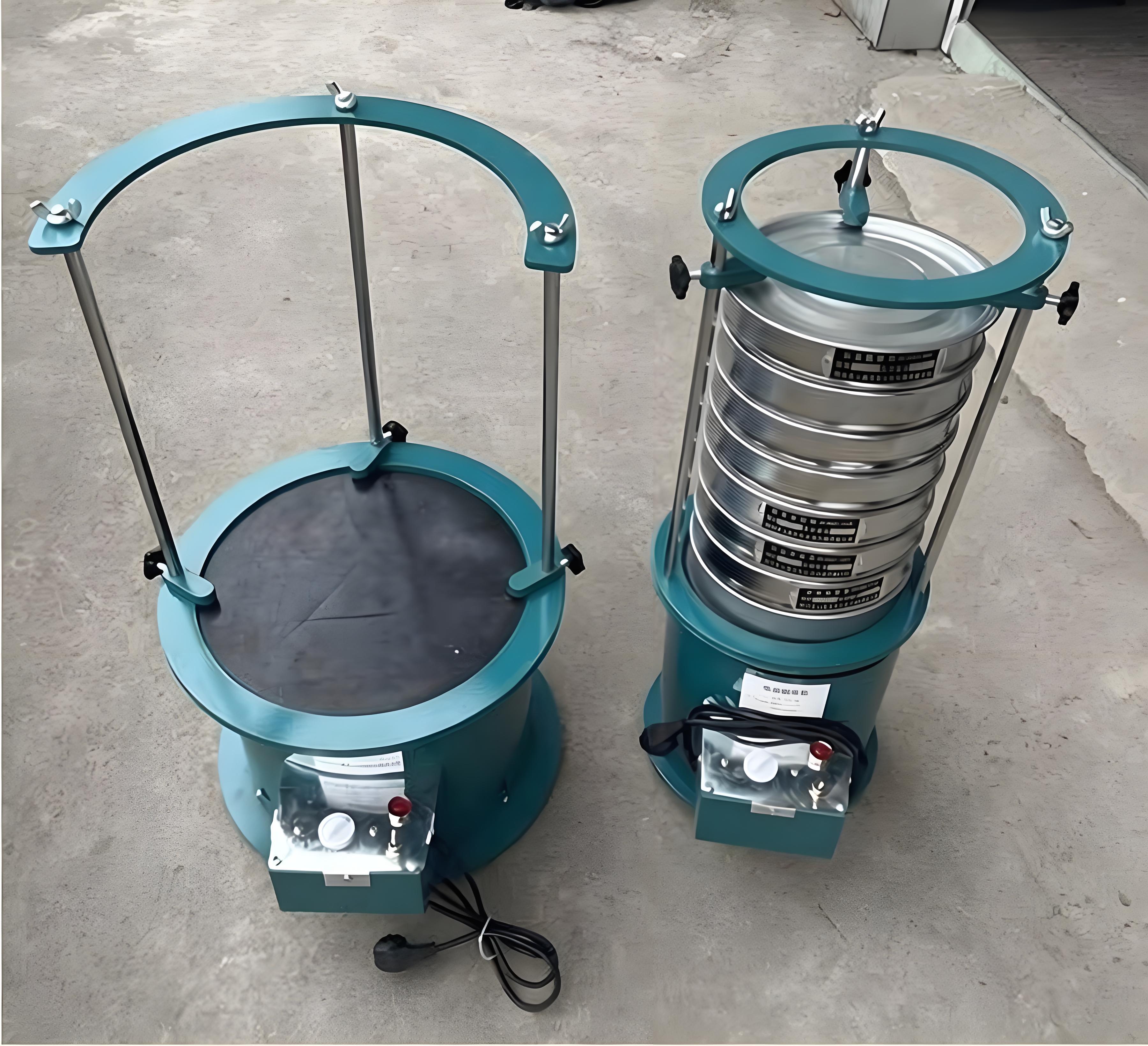 Laboratory test sieve layers and mesh structure